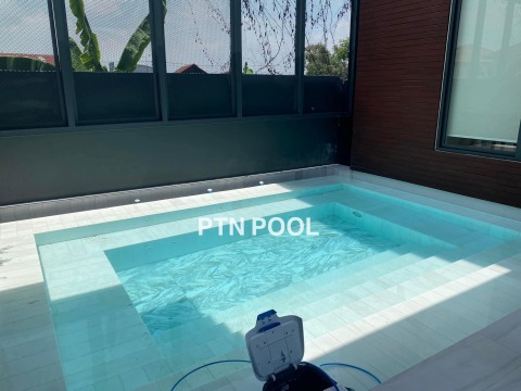 รับดูแลสระว่ายน้ำ