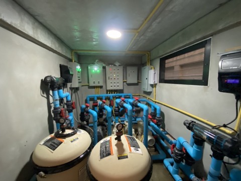 รับติดตั้งระบบสระว่ายน้ำ